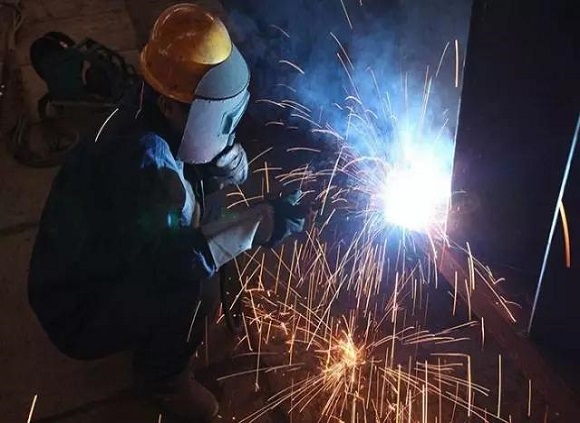 华体在线_华体会（中国）制品管加工裂痕的产生因素